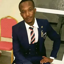 Shadrack Masseur escort in Old Airport