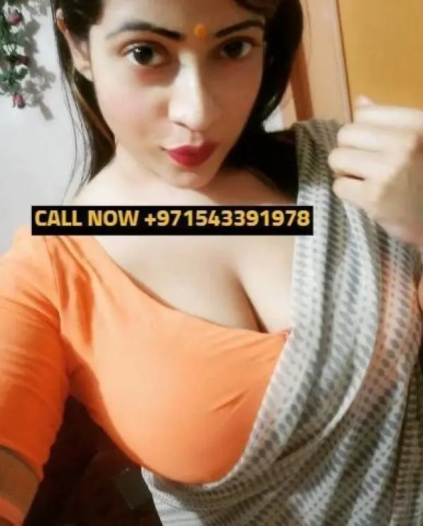 Carolyn escort in Hamad International Airport